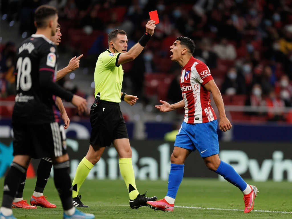 事中游刃有 事中游刃有